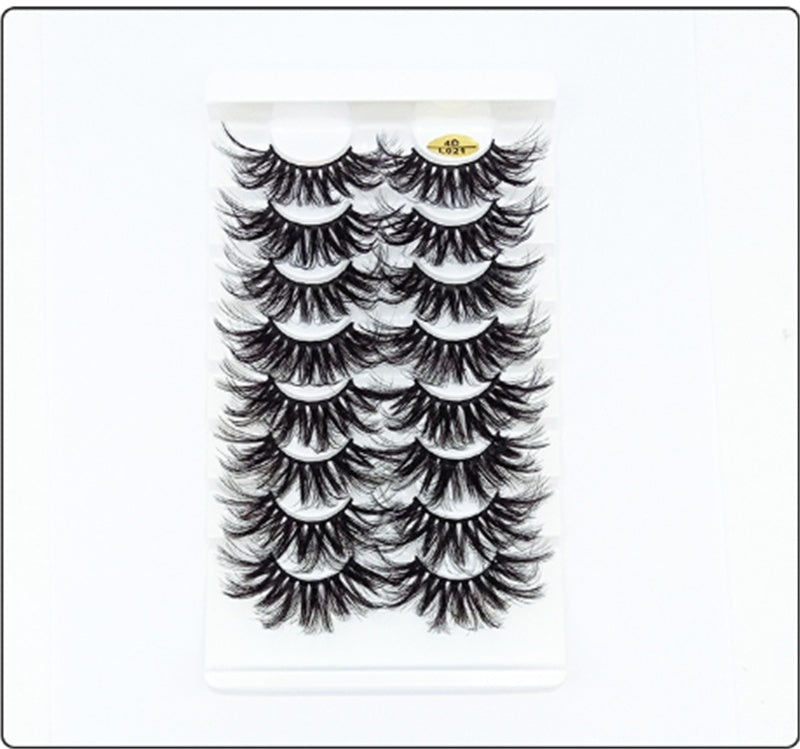 Thick and Long Lashes in a Variety of Styles From Europe and the United States