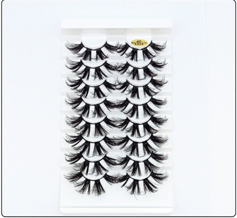 Thick and Long Lashes in a Variety of Styles From Europe and the United States