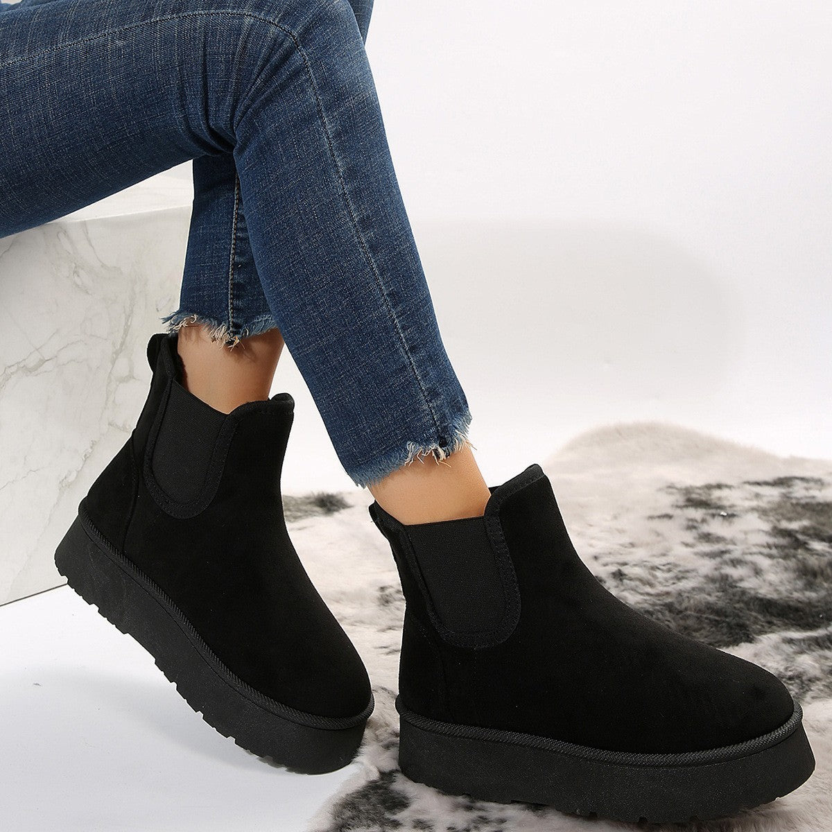 Smoke Pipe Ankle Boots Autumn And Winter Leisure Thick Bottom Fashion Velvet Padded