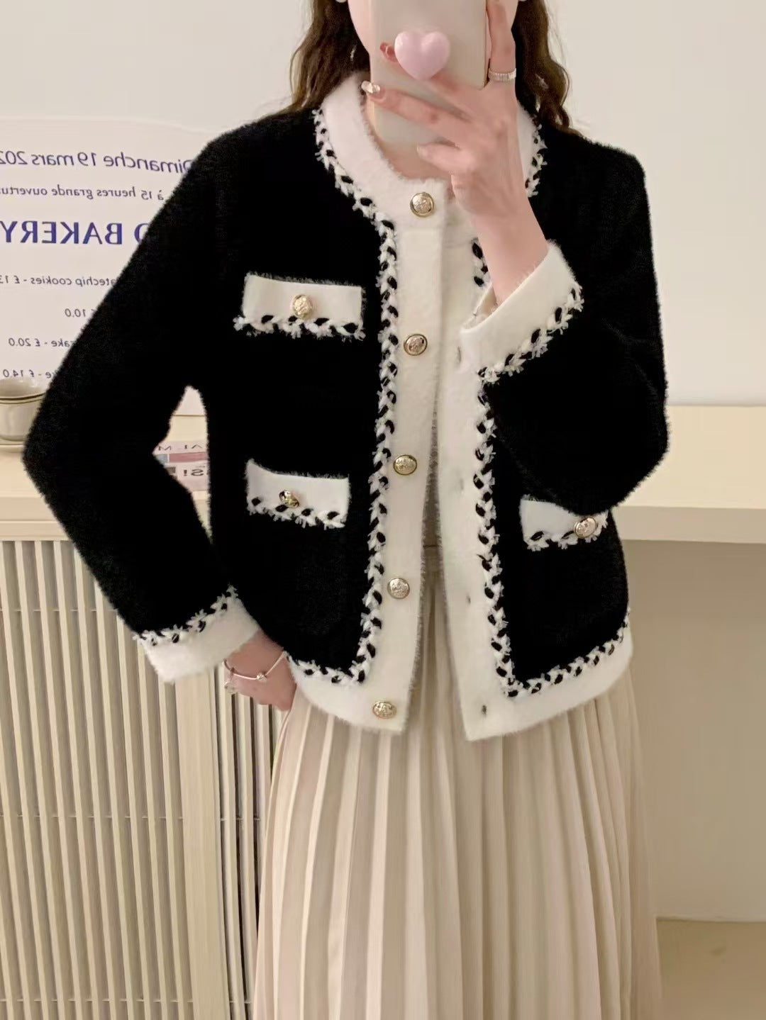 New French Classic Style Black And White Sweater Cardigan Coat